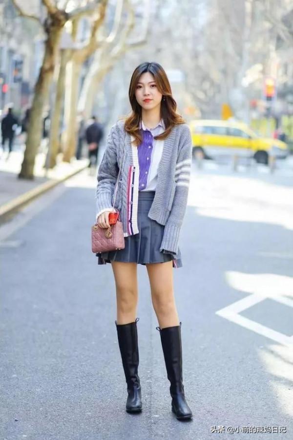 把你的衛衣收起來吧!今年流行穿“奶奶衫”,百搭顯瘦還特時髦 把你的衛衣收起來吧!今年流行穿“奶奶衫”,百搭顯瘦還特時髦