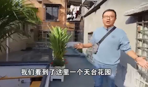 夏雨528萬出售別墅，房產經紀公開內景，裝修豪華但被指私密性差