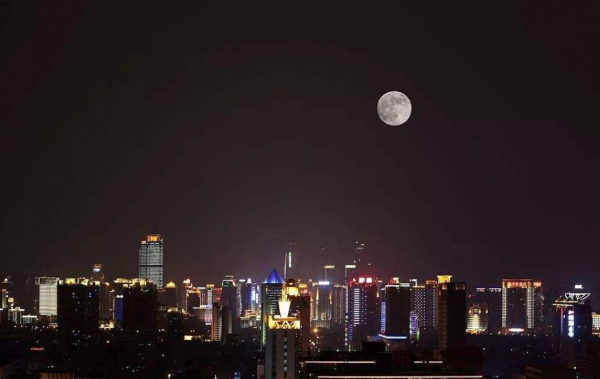 壬寅虎年&ZeroWidthSpace;：十五的月亮十七圓！這意味著什麼？