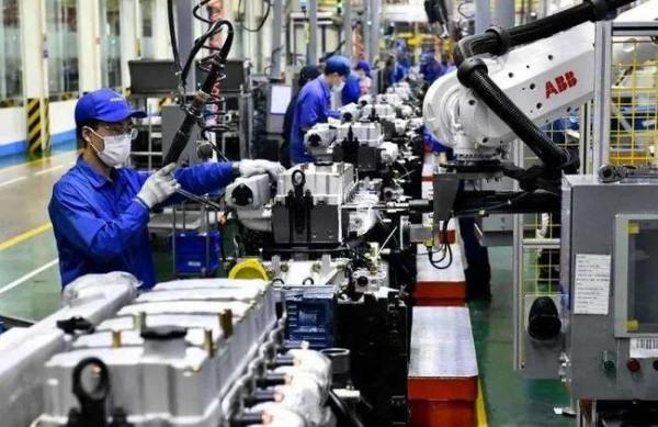 內卷是今年的流行詞，它的背後是我們的供給端出現了很大問題