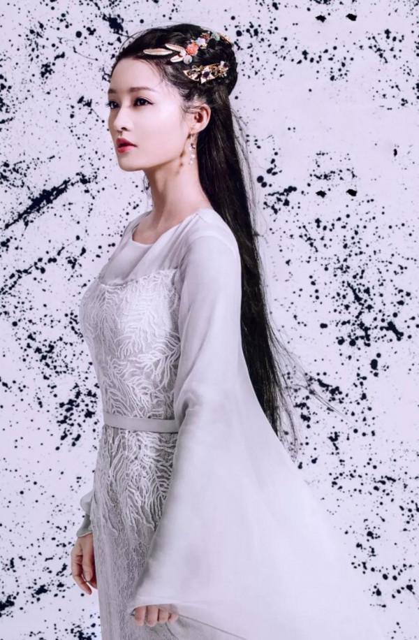 李沁的古裝照片怎麼樣? 李沁的古裝照片怎麼樣?