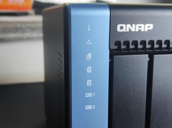 次時代NAS來了！威聯通TS-264C值不值？資料對比+拆解告訴你