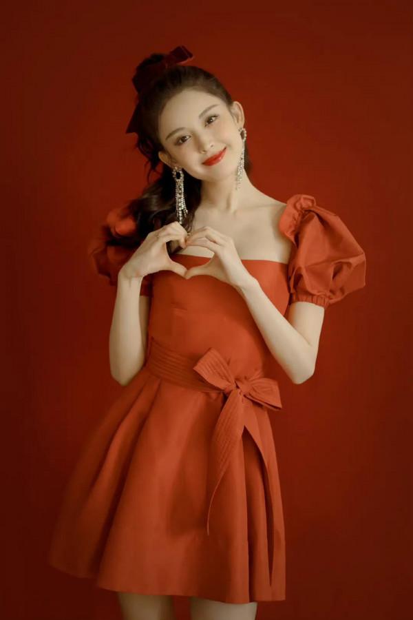 古力娜扎，雪鷹領主開機，看看漂亮的雪鷹姑娘吧