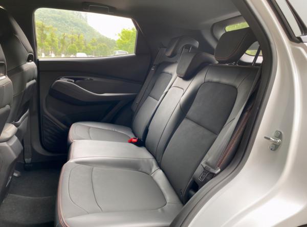 詳解RS-3,除了便宜、靠譜外,空間也是一大亮點,與年輕人很配 詳解RS-3,除了便宜、靠譜外,空間也是一大亮點,與年輕人很配