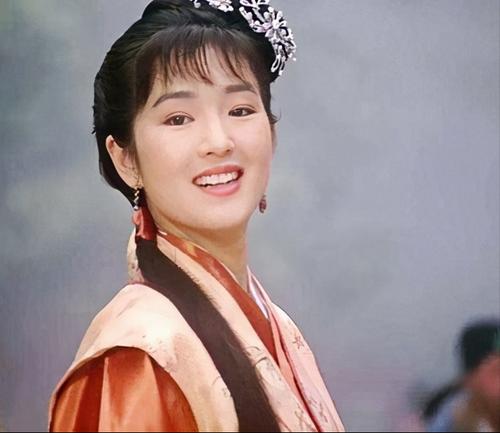 放不下偶像包袱就別扮醜,真女神告訴你,這才是演員的奉獻精神 放不下偶像包袱就別扮醜,真女神告訴你,這才是演員的奉獻精神