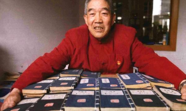 農民張喜才:痴迷書法50年,9年抄完四大名著,被批毫無意義 農民張喜才:痴迷書法50年,9年抄完四大名著,被批毫無意義