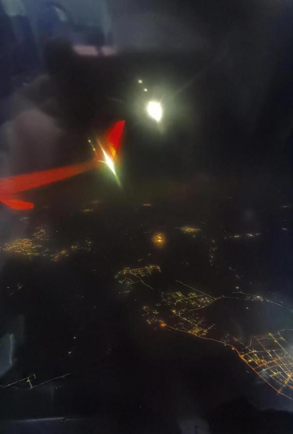 華為mate30Pro拍攝16的月圓夜