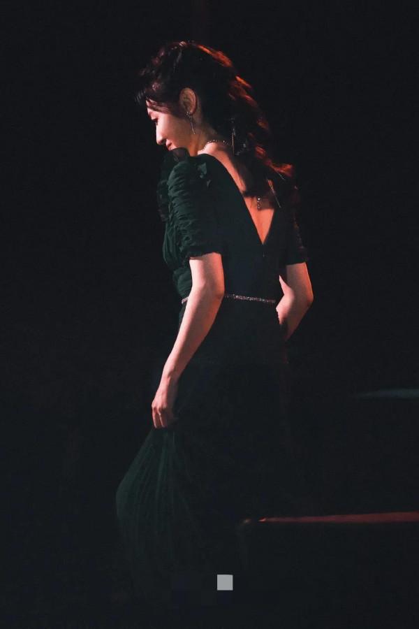 曾經央視一姐周濤美麗大方氣質高雅,驚鴻一瞥令人心動不已 曾經央視一姐周濤美麗大方氣質高雅,驚鴻一瞥令人心動不已