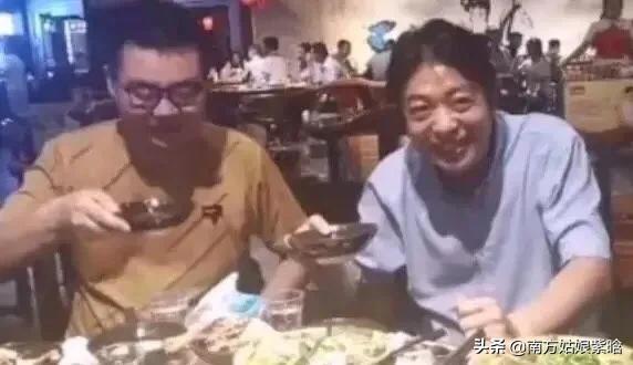 威威認親後,越來越陽光自信,有許媽的寵愛和關心,真的帥多了 威威認親後,越來越陽光自信,有許媽的寵愛和關心,真的帥多了