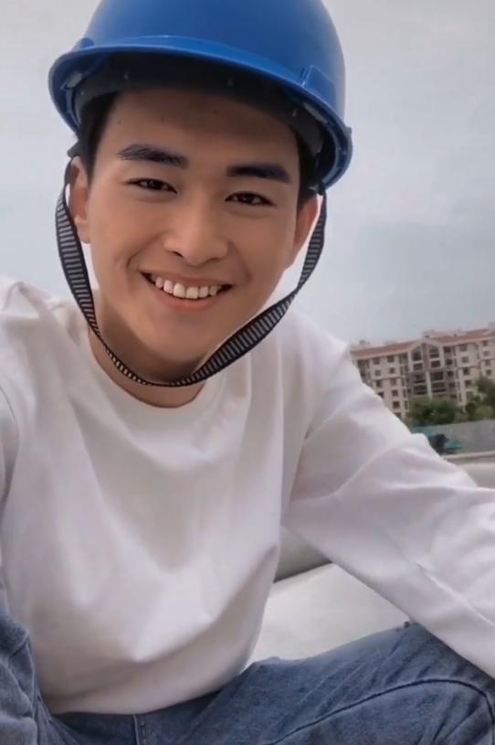 幾位長相酷似明星的網紅