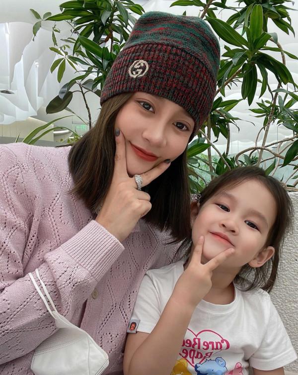 走紅就&OpenCurlyDoubleQuote;跋扈&rdquo;？12年過去了，曹雲金笑到最後了嗎？