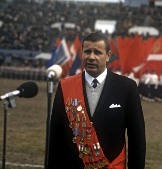 歐洲盃巨星之——“近代門將之父”雅辛