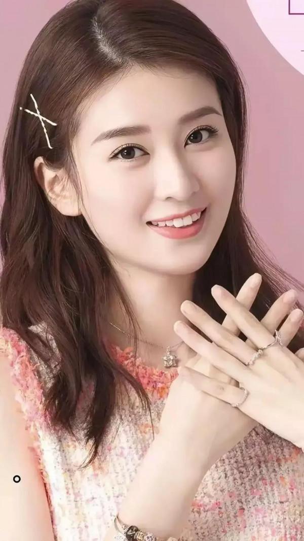 天下有情人恩愛共枕眠