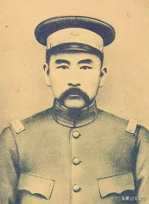 革命軍徐紹禎有多厲害，用張勳一個小妾兌換一列機車、八十輛汽車