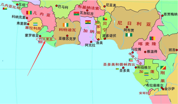 2010年,猖狂海盜誤打誤撞,錯上俄郵輪,投降根本沒用被直接團滅 2010年,猖狂海盜誤打誤撞,錯上俄郵輪,投降根本沒用被直接團滅