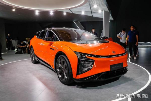 特寫｜&OpenCurlyDoubleQuote;漲價潮&rdquo;席捲海口新能源車展，BBA竟不如高合&OpenCurlyDoubleQuote;香&rdquo;？