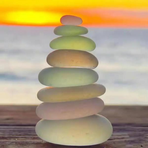 什麼是海玻璃？50幅玲瓏剔透•糖果色•海玻璃的由來