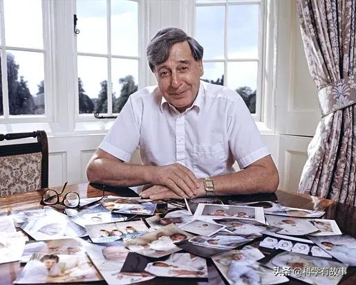 試管嬰兒之父愛德華茲:飽受批評數十載,諾獎封神仍爭議不斷 試管嬰兒之父愛德華茲:飽受批評數十載,諾獎封神仍爭議不斷