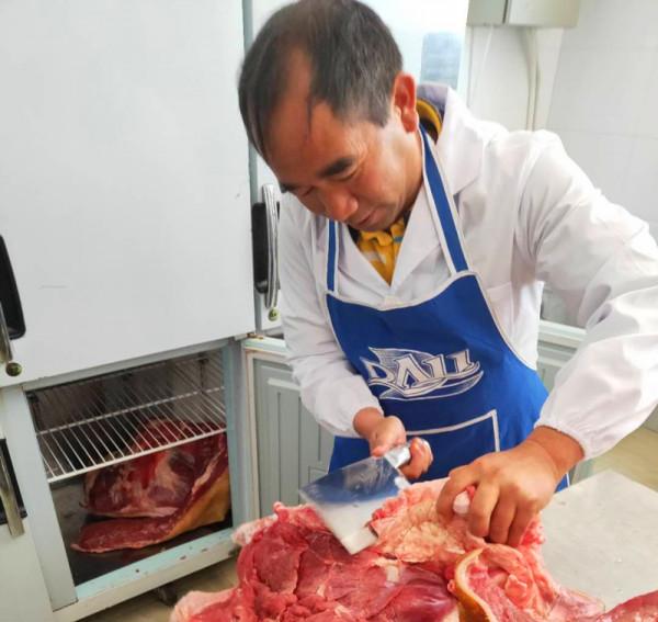 雲南優秀教師李有葵：躬耕家鄉教育32載，只為孩子綻放光芒