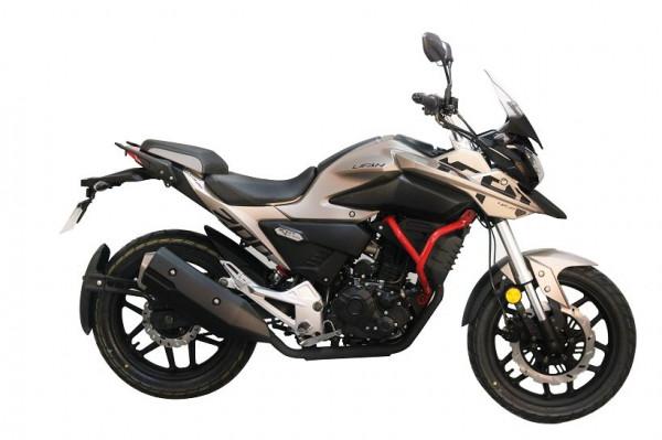 我有預算13000，想選250排量摩托車，有哪些好的推薦？