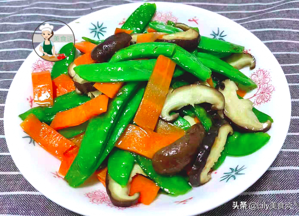 入冬後，這素菜要多吃，不放肉炒也很香，簡單又營養，孩子都愛吃