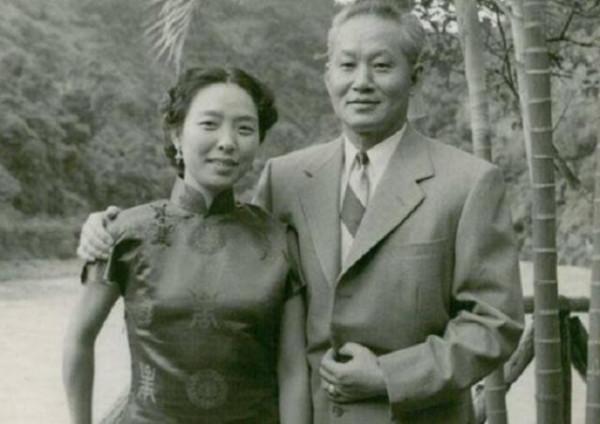 因冤屈兵變事件,孫立人被軟禁33年,卻把4個子女都養成棟樑之材 因冤屈兵變事件,孫立人被軟禁33年,卻把4個子女都養成棟樑之材