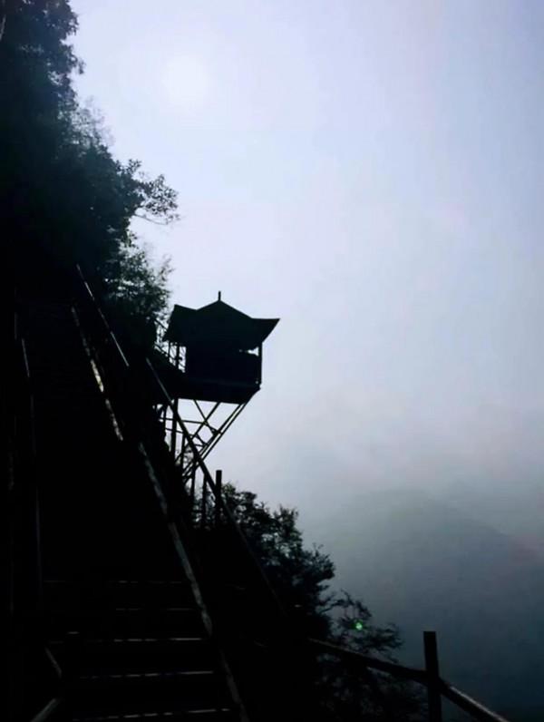 天子山~險峻秀麗,小眾景點來這裡賞秋景吧 天子山~險峻秀麗,小眾景點來這裡賞秋景吧