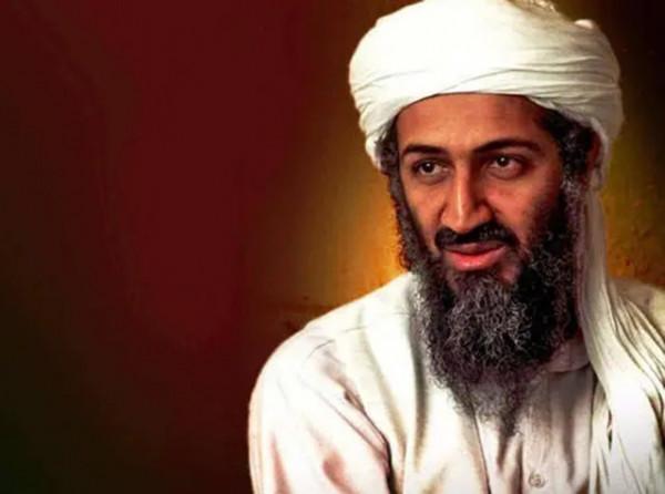 拉登妻子回憶丈夫被殺之夜：飛機軟迫降前驚醒，唸叨：美國人來了