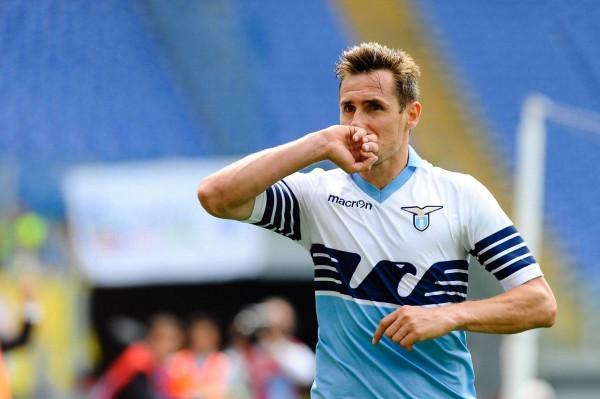 克洛澤五大聯賽制造進球數:175球和大羅一致,送77助攻 克洛澤五大聯賽制造進球數:175球和大羅一致,送77助攻