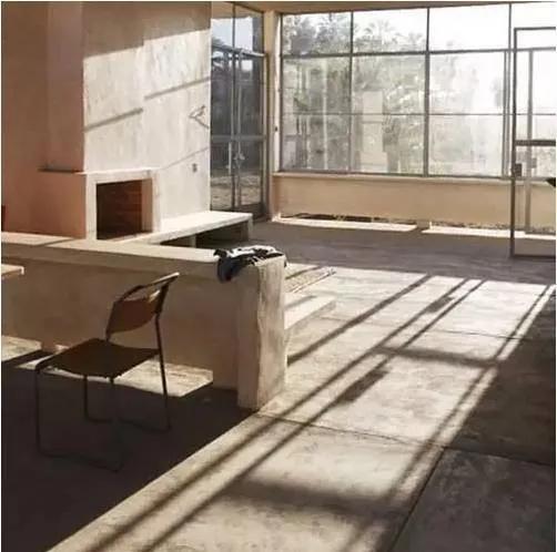 老公堅持直接住毛坯房,參觀的朋友都賴著不想走,忍不住曬曬 老公堅持直接住毛坯房,參觀的朋友都賴著不想走,忍不住曬曬