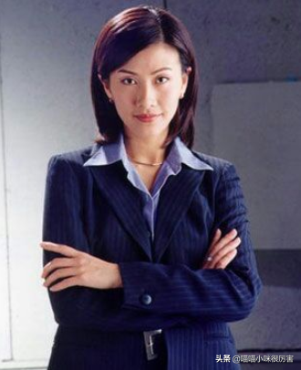 小眼睛塌鼻樑笑露牙齦,五官不端正卻依舊迷人的明星,只服這5位 小眼睛塌鼻樑笑露牙齦,五官不端正卻依舊迷人的明星,只服這5位