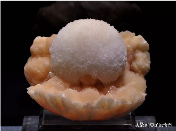 世界上最美麗的十五種石頭,不但外觀豔麗,而且價值不菲 世界上最美麗的十五種石頭,不但外觀豔麗,而且價值不菲