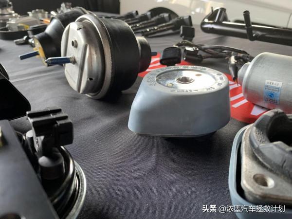 「至臻情懷」一臺老傢伙的重生路,修復煥新一臺戰損級帕薩特B5 「至臻情懷」一臺老傢伙的重生路,修復煥新一臺戰損級帕薩特B5