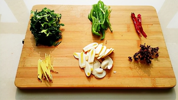 川菜,辣辣辣辣辣,但又不止辣辣辣辣辣 川菜,辣辣辣辣辣,但又不止辣辣辣辣辣