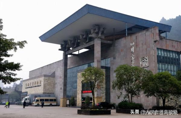 老農挖出荷葉小罐,覺得好看偷偷藏了起來,專家:全球就這一件 老農挖出荷葉小罐,覺得好看偷偷藏了起來,專家:全球就這一件