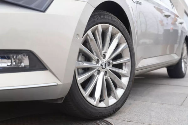 人生道路太“顛簸”，買車發誓要選舒適的，這幾款合資家轎必看