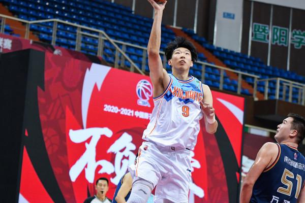 揭幕戰來襲!遼寧男籃迎戰東道主,楊鳴指出球隊短板3點令人擔憂 揭幕戰來襲!遼寧男籃迎戰東道主,楊鳴指出球隊短板3點令人擔憂