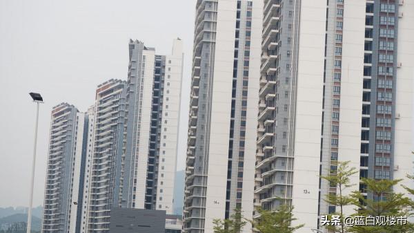 樓市下猛藥！銀行開年衝刺放貸，房企斷臂甩賣求生，降首付又來了