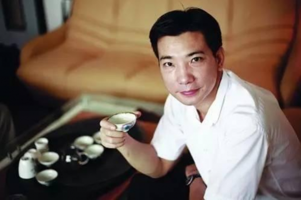 從網癮少年到遊戲巨頭，建立hao123、4399，他是如何做到的？