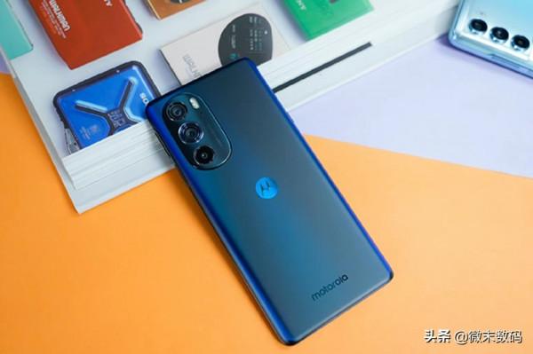 摩托羅拉Edge X30首款新驍龍8，在《原神》等遊戲中，功耗高嗎？