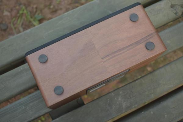 百元價位天花板,人聲低音炮,雷登E9迷宮無線藍芽音箱評測 百元價位天花板,人聲低音炮,雷登E9迷宮無線藍芽音箱評測