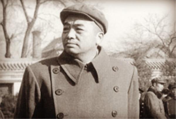 彭德懷的骨灰盒是如何在成都隱姓埋名儲存整整四年的? 彭德懷的骨灰盒是如何在成都隱姓埋名儲存整整四年的?