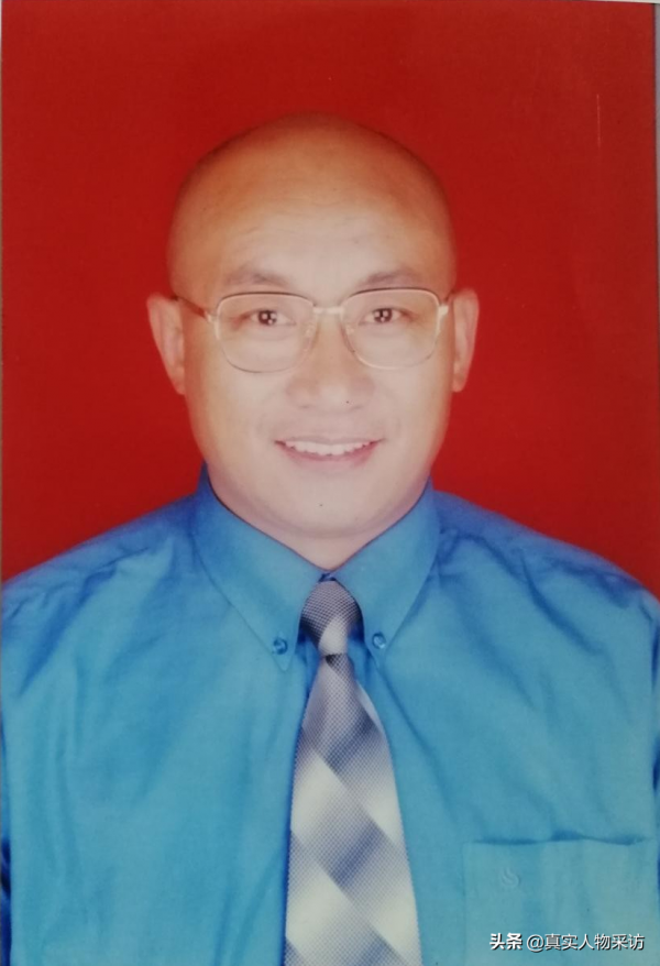 我,兩期《梨園春》擂主,因安分守己,錯過財富,63歲還在求生存 我,兩期《梨園春》擂主,因安分守己,錯過財富,63歲還在求生存