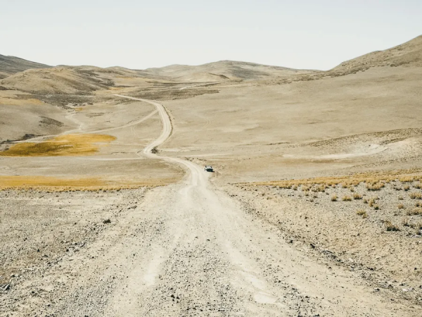 兩個人，一輛車，阿里北線無人區穿越
