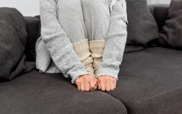 手腳冷得像冰塊？喝1湯、灸1穴、搓1處，讓手腳暖起來