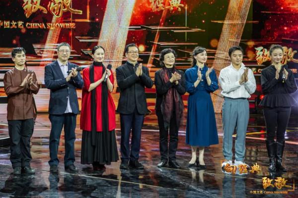 氛圍感拿捏住了！這些春晚舞蹈絕絕子