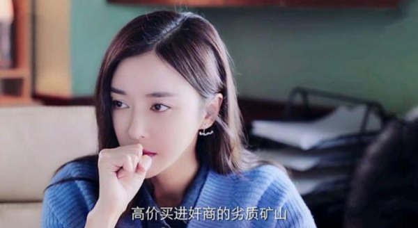 突圍：閆妮、秦嵐、潘之琳、何琳，四個女性角色，你看到誰最尷尬