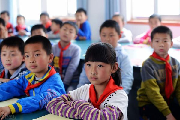 幾十年沒有見過的父親來找我，讓我給他養老，我該不該養