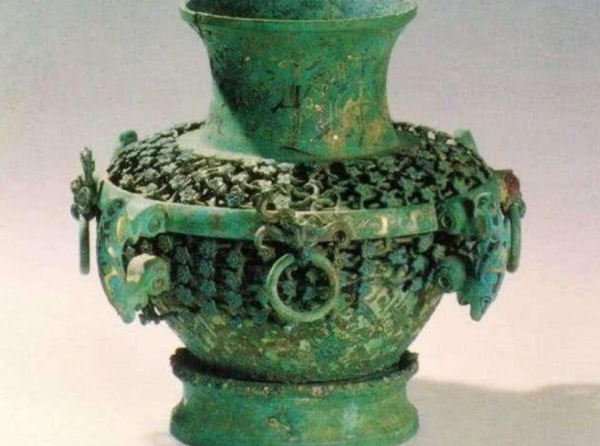 “國寶級”青銅文物,出土時暗藏40斤黃金,長埋地下2000多年 “國寶級”青銅文物,出土時暗藏40斤黃金,長埋地下2000多年