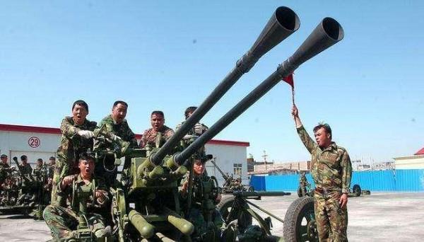 朝鮮戰場美機天敵！毛主席派出的秘密武器，麥克阿瑟稱其比導彈強